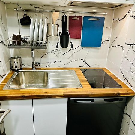 Apartamento Apparemment Tour Eiffel- La Motte Picquet Grenelle París Exterior foto